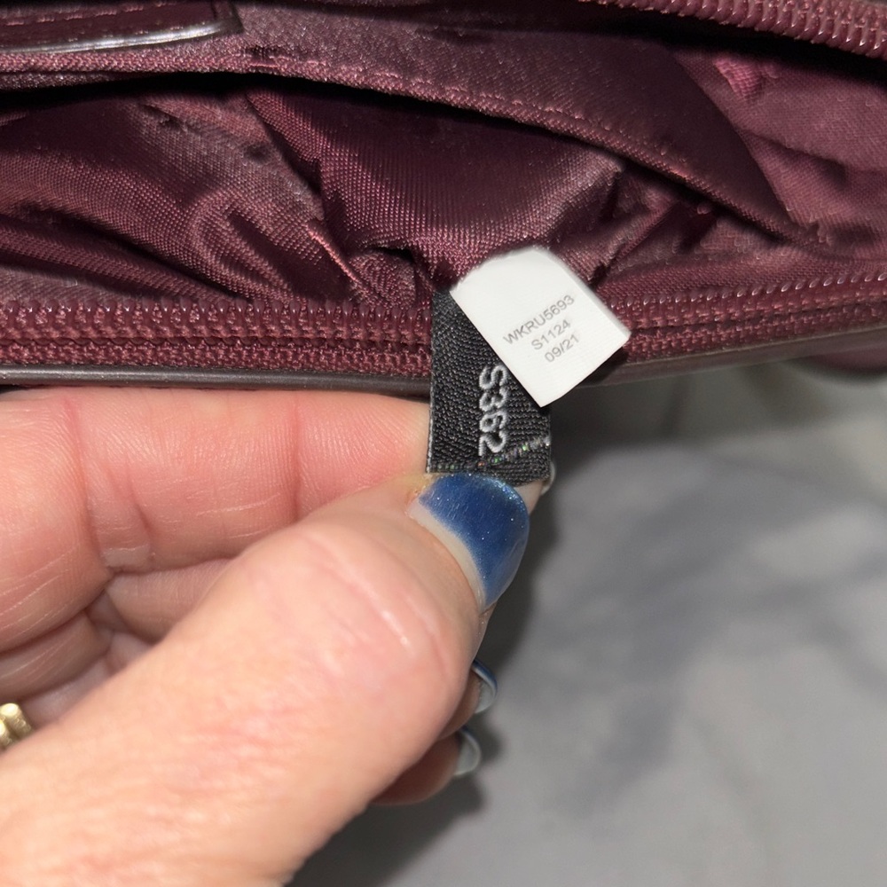 Kate Spade Flash Glitter Crossbody - Picture 10 of 11